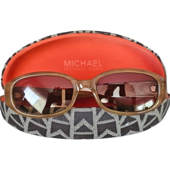 New Michael Kors Caramel Brown Sunglasses with Hard Case - Picture 1 of 7